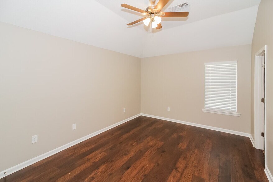 Building Photo - 6178 Morgan Manor Dr