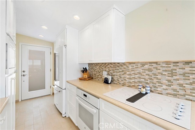 Building Photo - 1051 Gaviota Dr