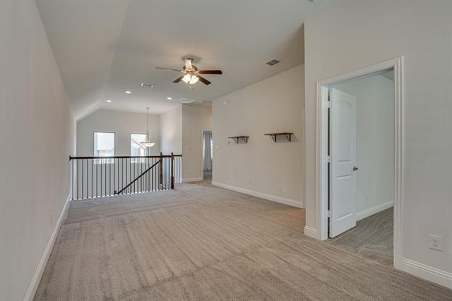 Building Photo - 2421 Belvedere Ln