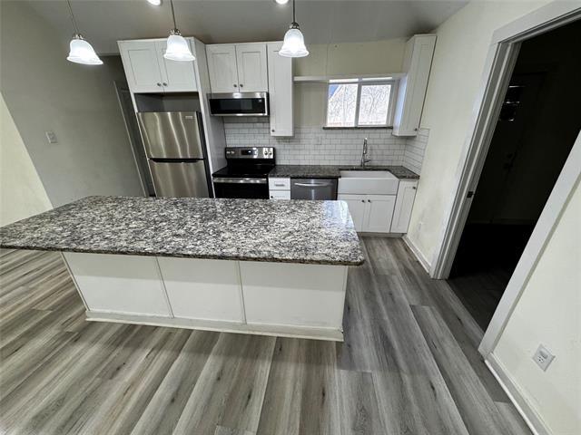 Building Photo - 4939 Corrigan Ave