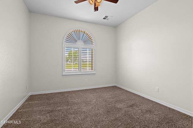 Building Photo - 12776 Runway Ave