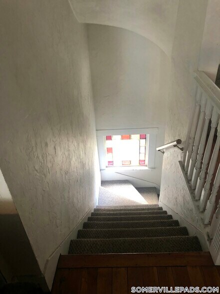 Building Photo - 14 Dow St