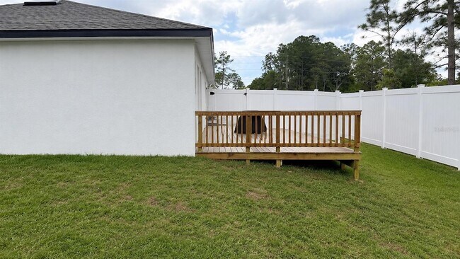 Building Photo - 785 Marion Oaks Trail