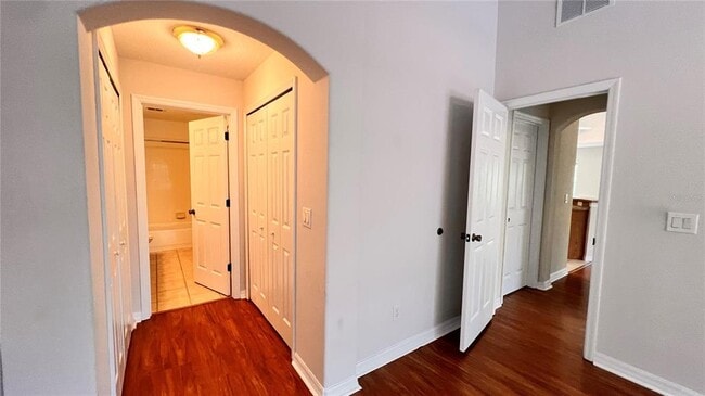 Building Photo - 3658 Oakdale Cir