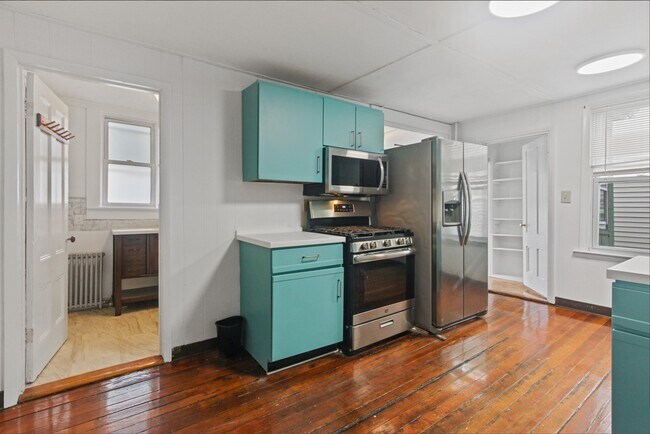 Updated Appliances - 9 Wyatt St