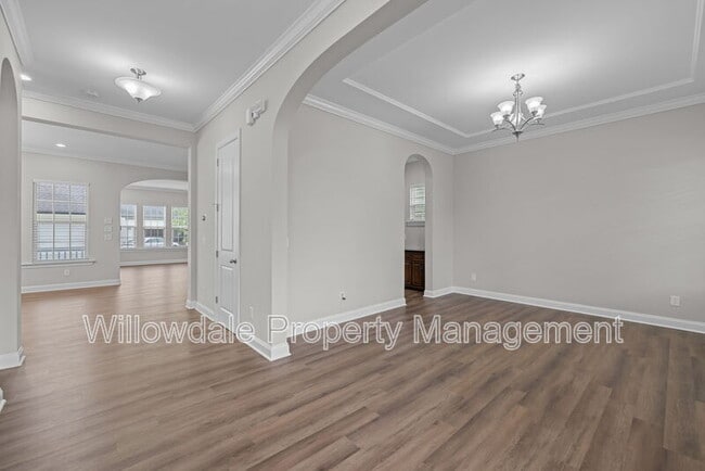 Building Photo - 4107 Bluff Oak Dr