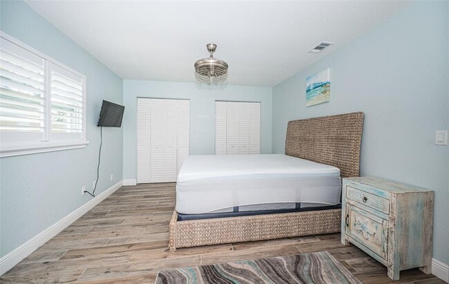 Building Photo - 969 Gulf View Blvd