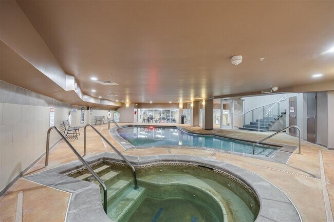 Building Photo - 5900 Mosteller Dr