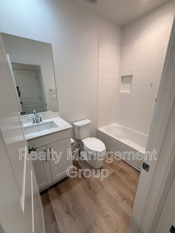 Building Photo - 8711 Aruba Ln
