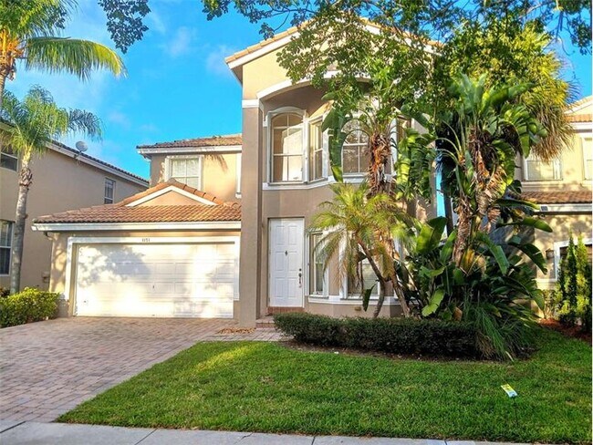 Building Photo - 1171 W Magnolia Cir