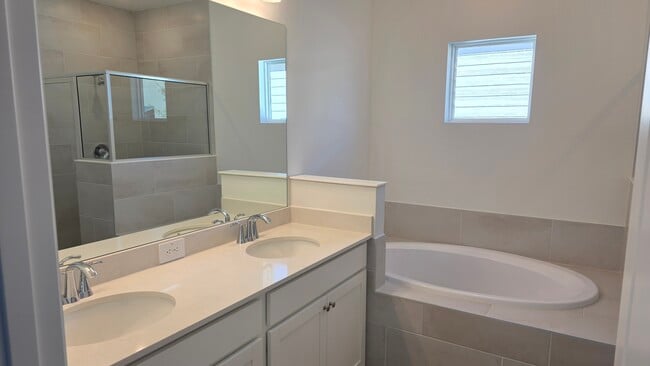 Building Photo - 8954 SW 69th Ter