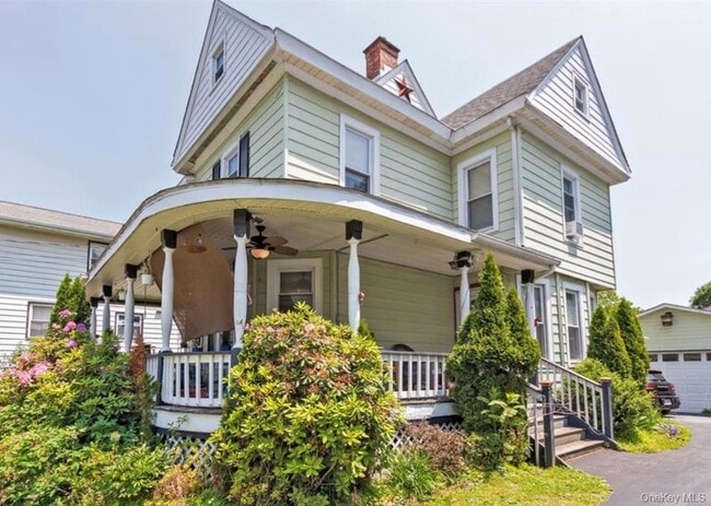 Building Photo - 184 Highland Ave