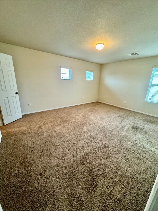 Building Photo - 2307 Cloudy Bay Dr