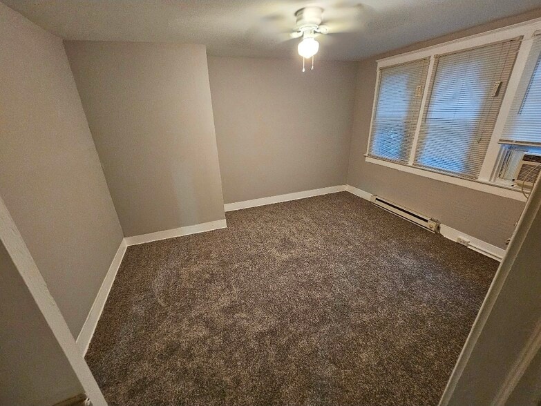 Building Photo - 5312 Gwynn Oak Ave