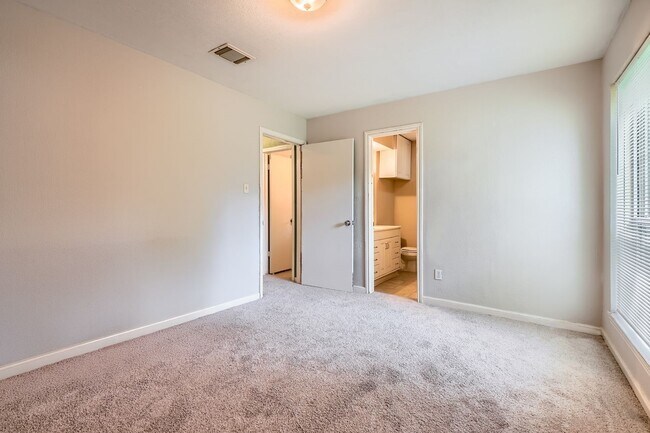 Building Photo - 3415 Bristlecone Trail