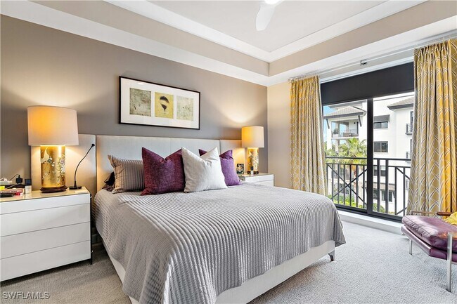 Building Photo - 1030 3rd Ave S