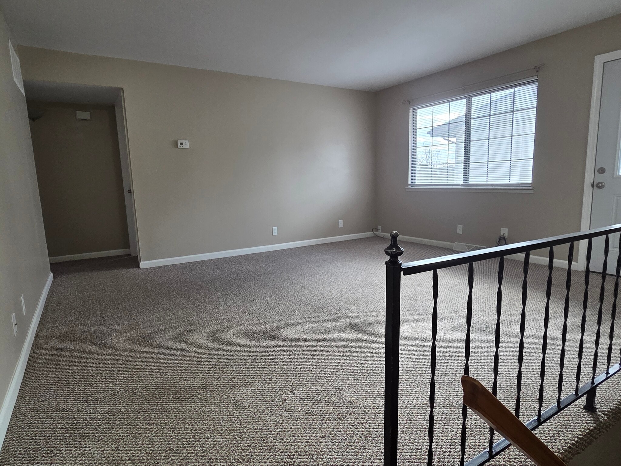 Building Photo - 5526 Humbert Rd