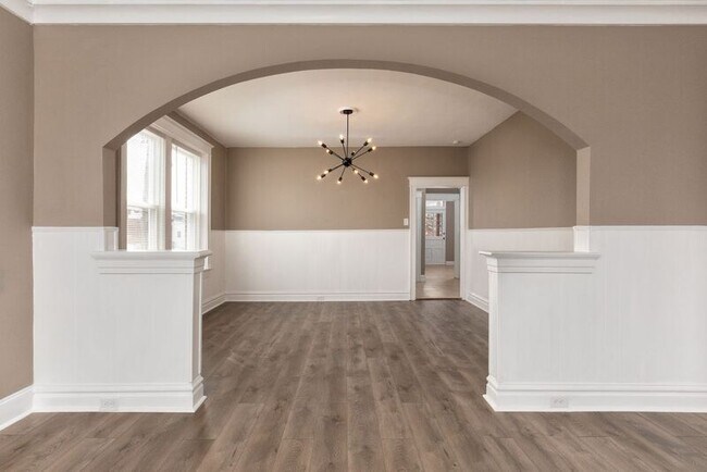 Building Photo - 4914 Loughborough Ave