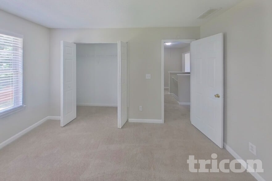 Building Photo - 2955 Pebble Creek Ln