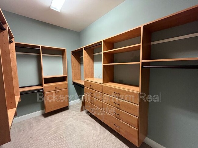 Building Photo - 7073 Spring Walk Dr