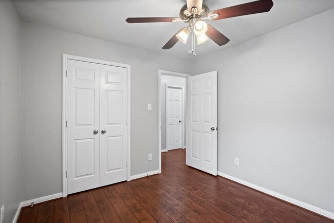Building Photo - 28918 E Pecos River Ct