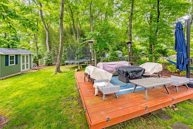 Building Photo - Magical Home with the Yard of Your Dreams!