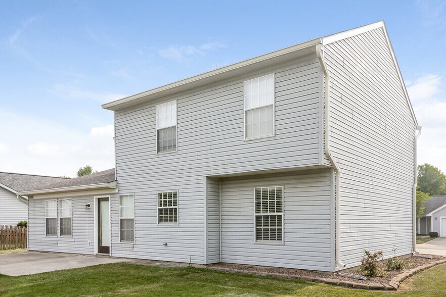 Building Photo - 7614 Bancaster Dr