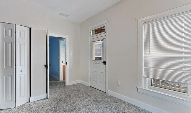 Building Photo - 3BR Home in Red Lion SD | Finished 3rd Floor, Garage, Balcony & Large Yard!