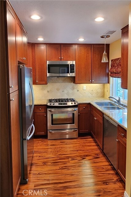 Building Photo - 28193 Via Luis