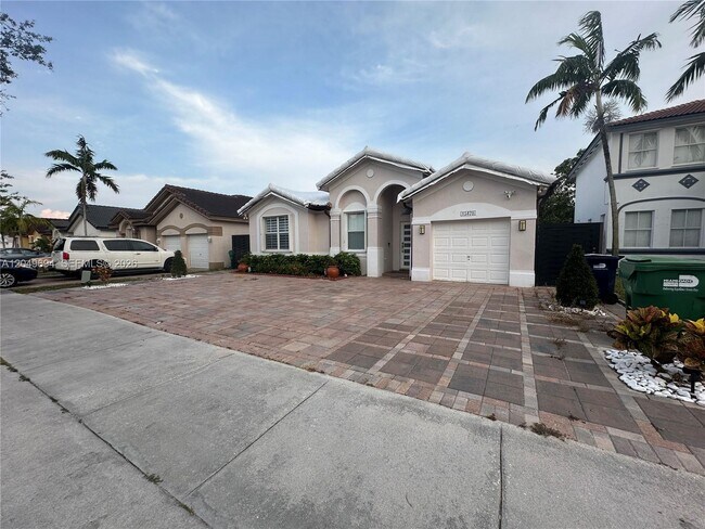 Building Photo - 15478 SW 23rd Ln