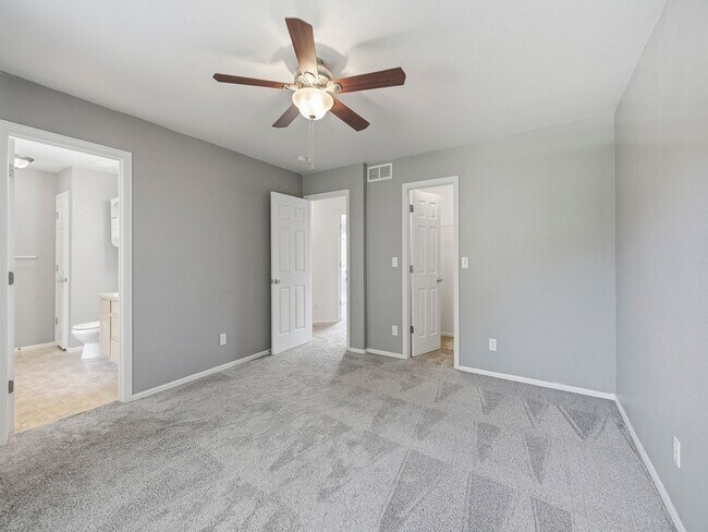 Building Photo - 2039 Sandhill Crane Cir