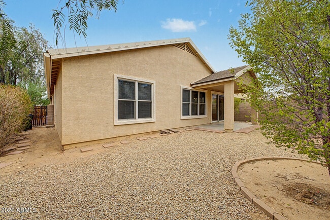 Building Photo - 15109 W Desert Mirage Dr