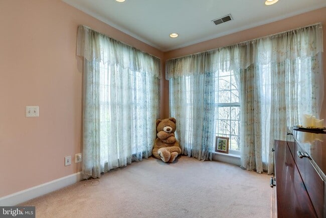 Building Photo - 13716 Maple Sugar Ln