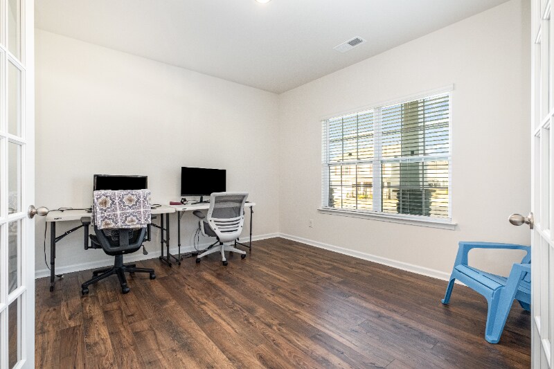 Building Photo - 10759 Adair Wds Dr