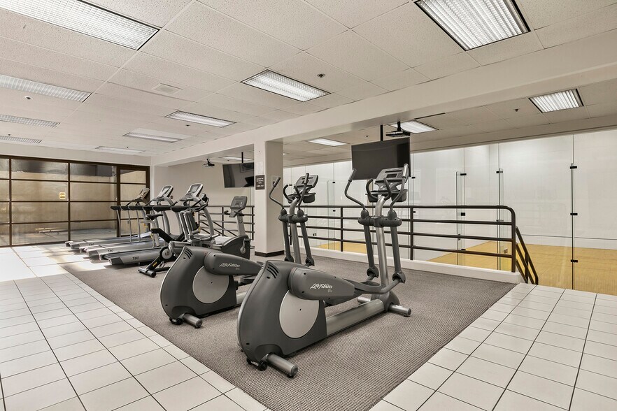 Gym Cardio Area - 600 W 9th St