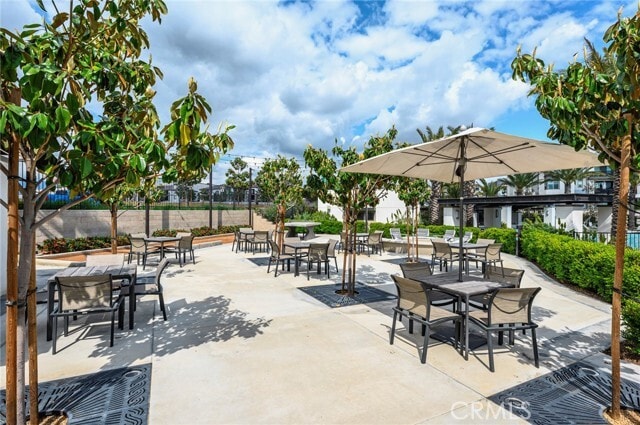 Building Photo - 9560 Hammock Pl