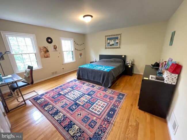 Building Photo - 13209 Lantern Hollow Dr