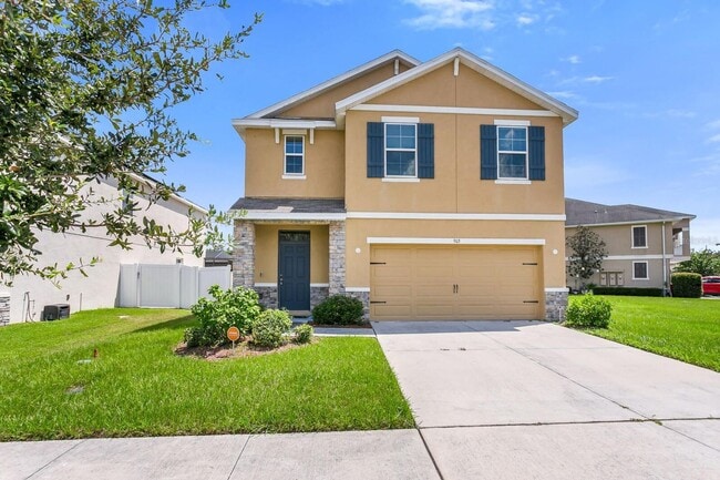 Primary Photo - Beautiful 2 Story Home!!