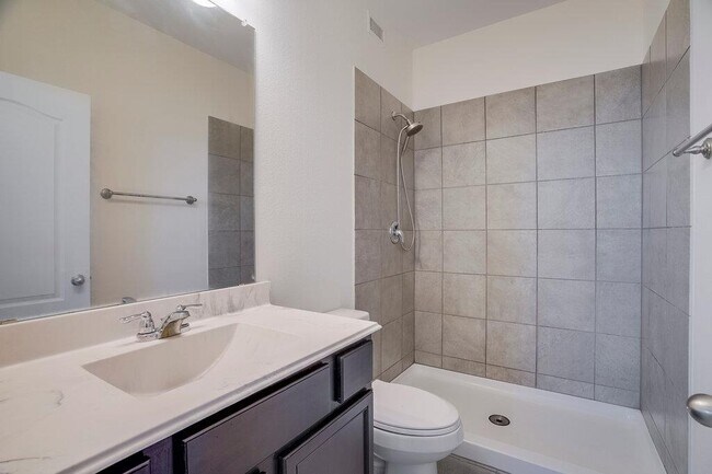Building Photo - 576 Ferrule Dr