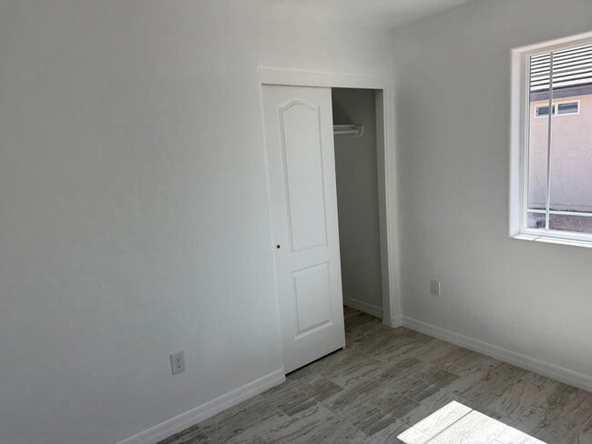 Building Photo - Brand New 3 bedroom home with 2 car garage...