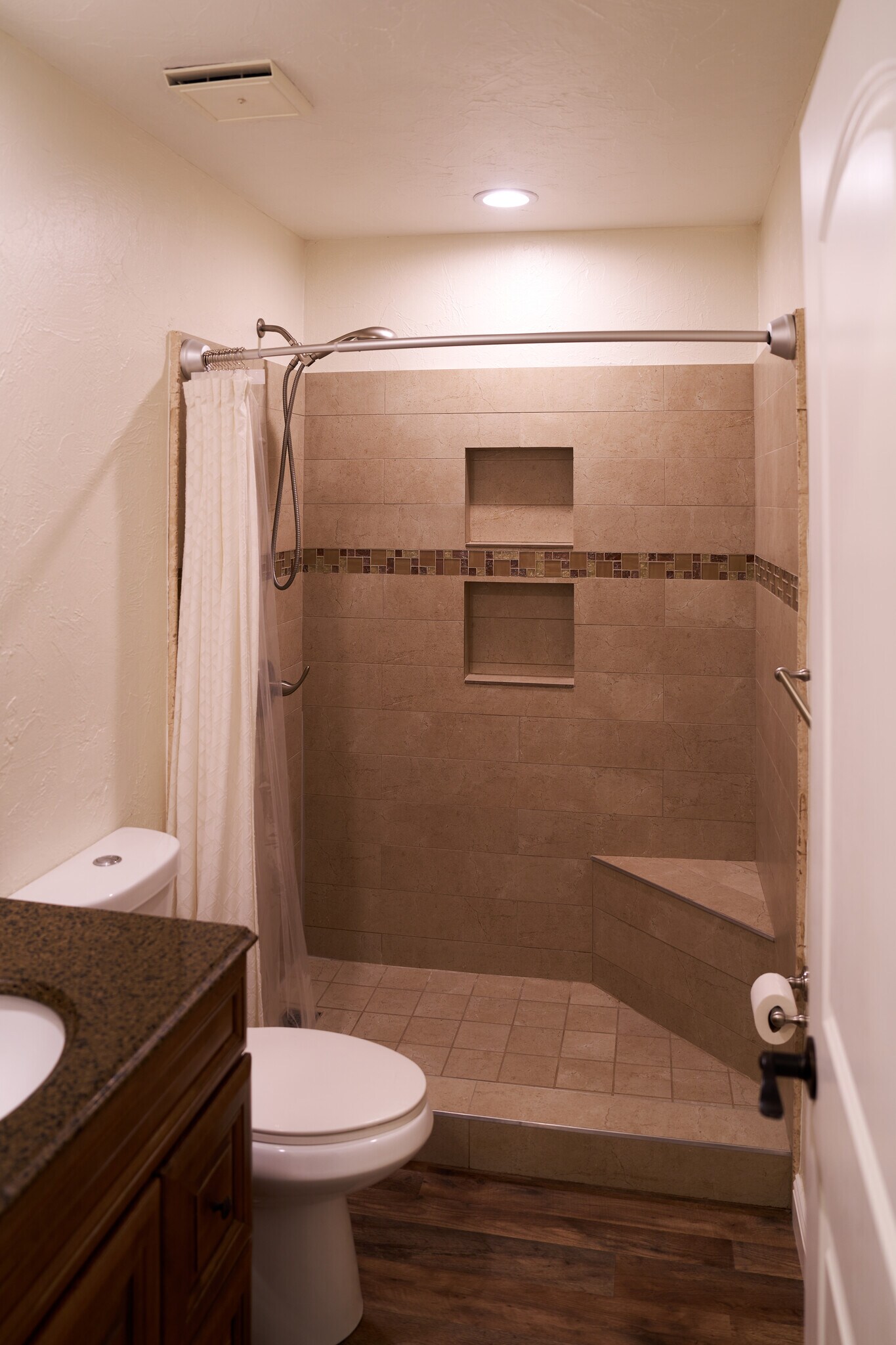 Building Photo - 46705 Washington St