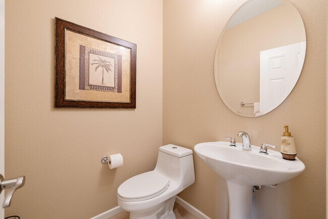 Building Photo - 73757 Picasso Dr