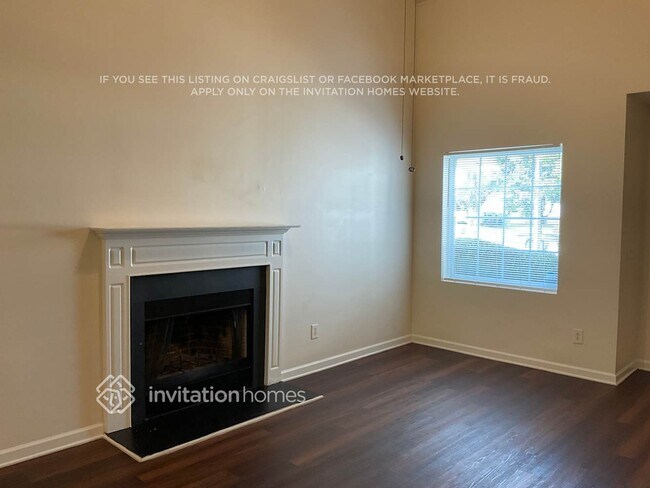 Building Photo - 3750 Burtons Barn St