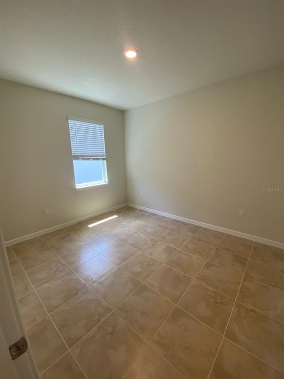 Building Photo - 5060 Sparkling Water Wy