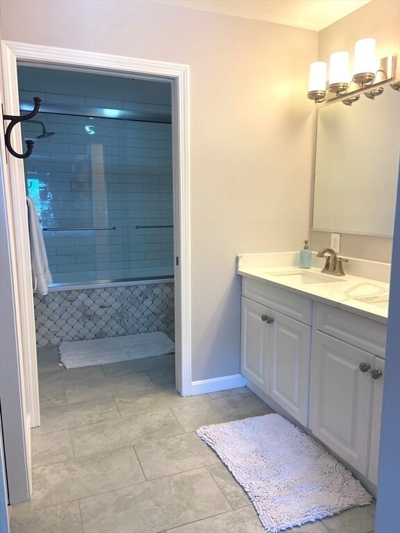 Building Photo - 36 Village Rd