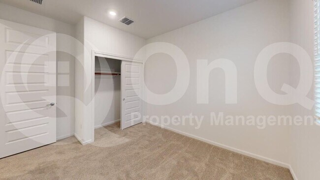 Building Photo - 17590 S Ironwood Bend Dr