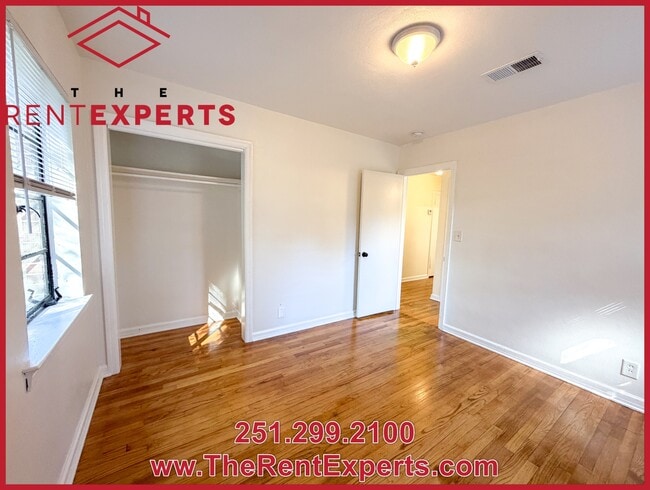 Building Photo - 2361 S Salvia St