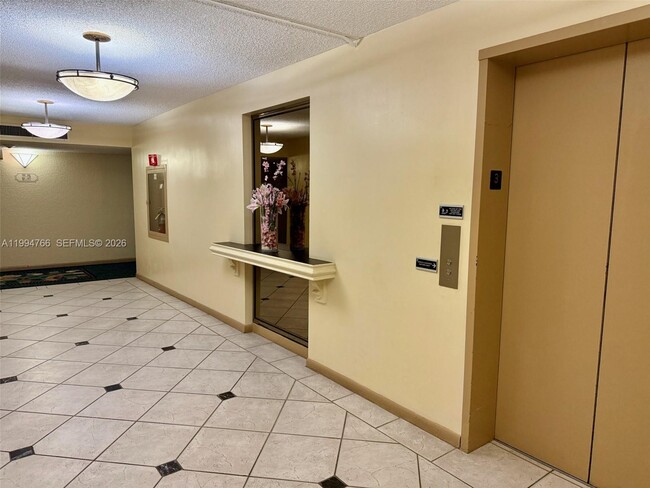 Building Photo - 500 Three Islands Boulevard