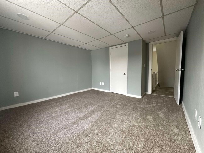 Building Photo - 17 Park St