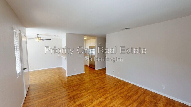 Building Photo - 669 Diamond Way